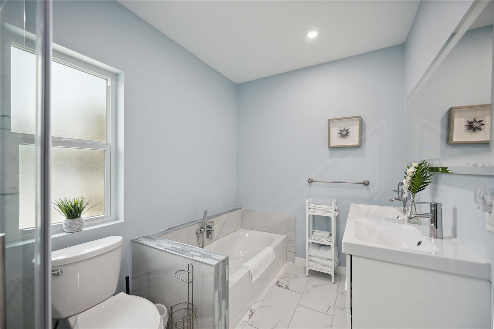 Image 19 of 19 For 2425 Clematis Street