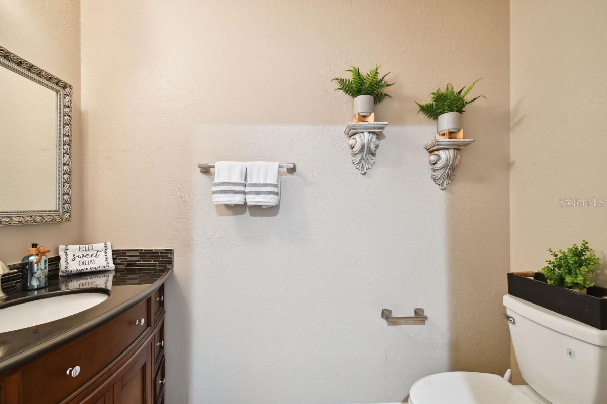 Image 4 of 24 For 4239 Brentwood Park Circle