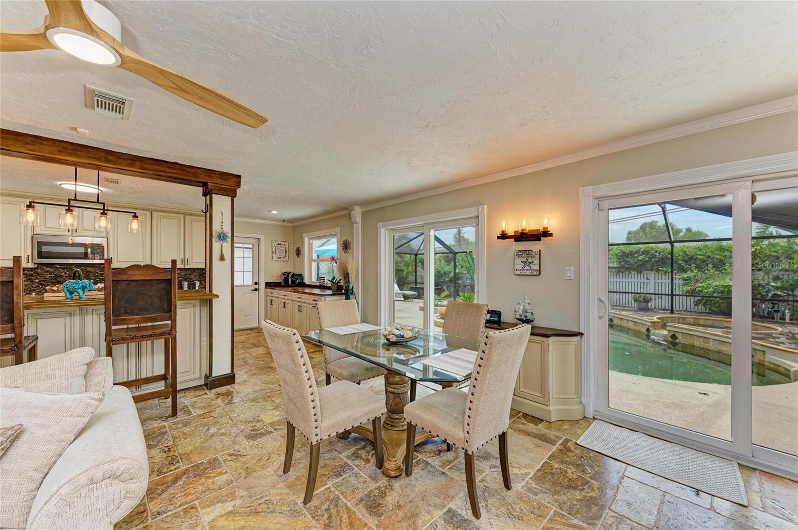 Image 17 of 65 For 2908 Mayflower Street