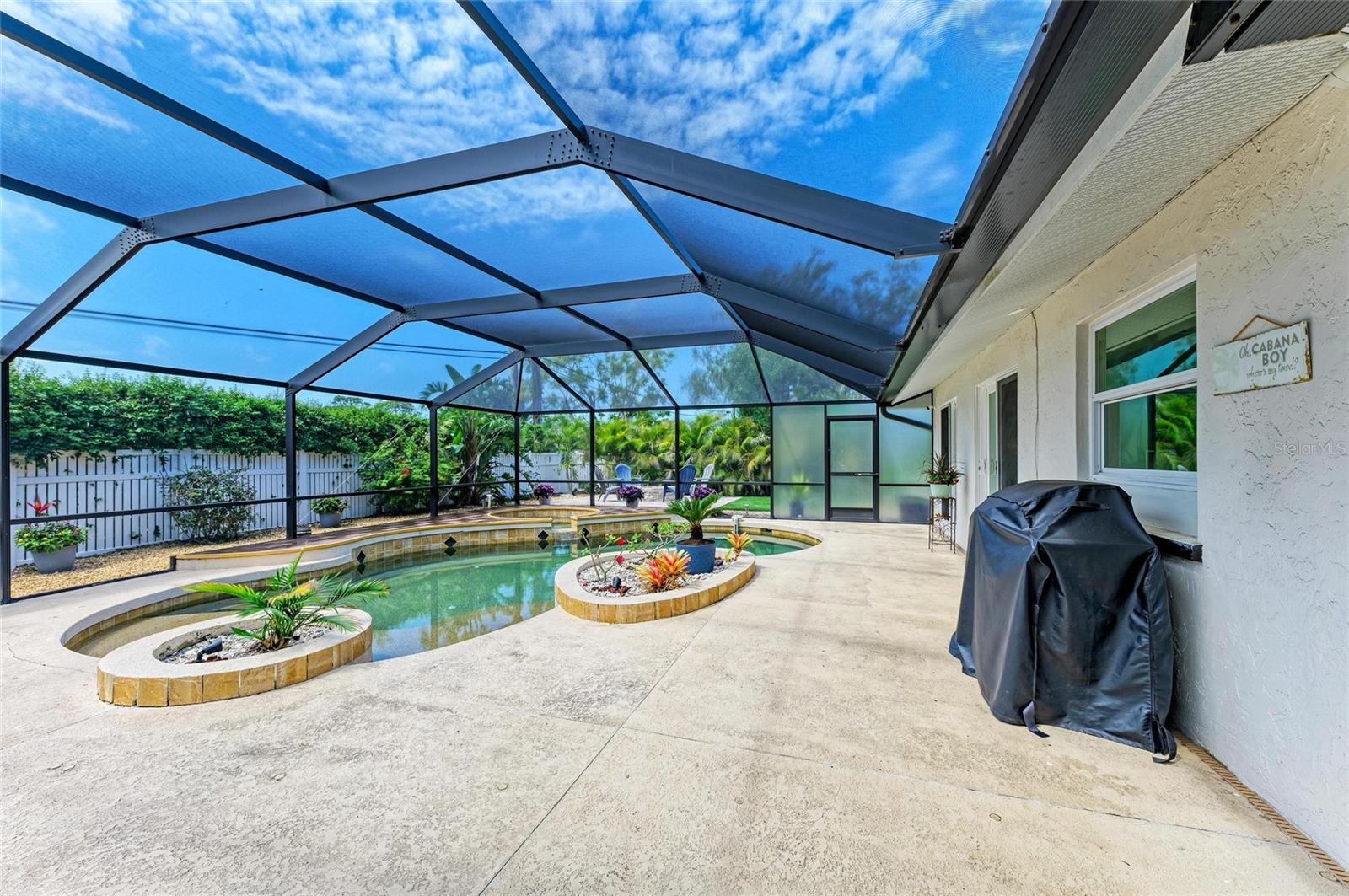 Image 37 of 65 For 2908 Mayflower Street