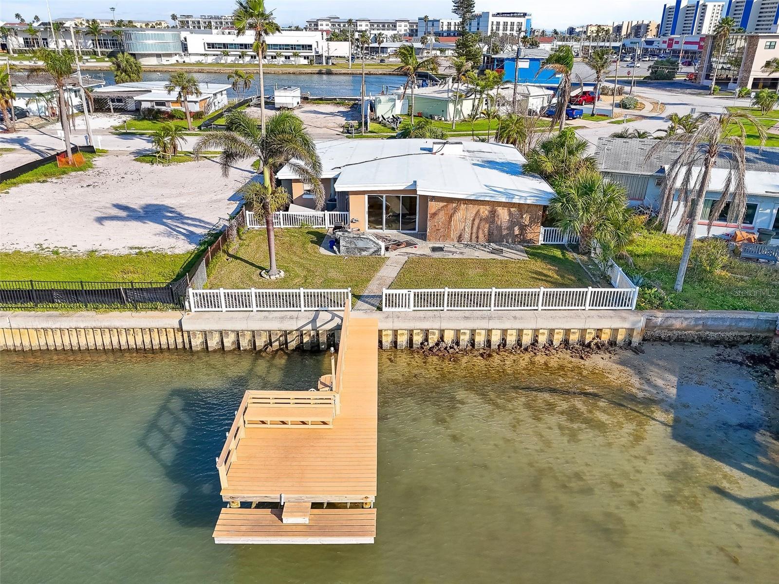 Image 8 of 16 For 15305 Harbor Drive