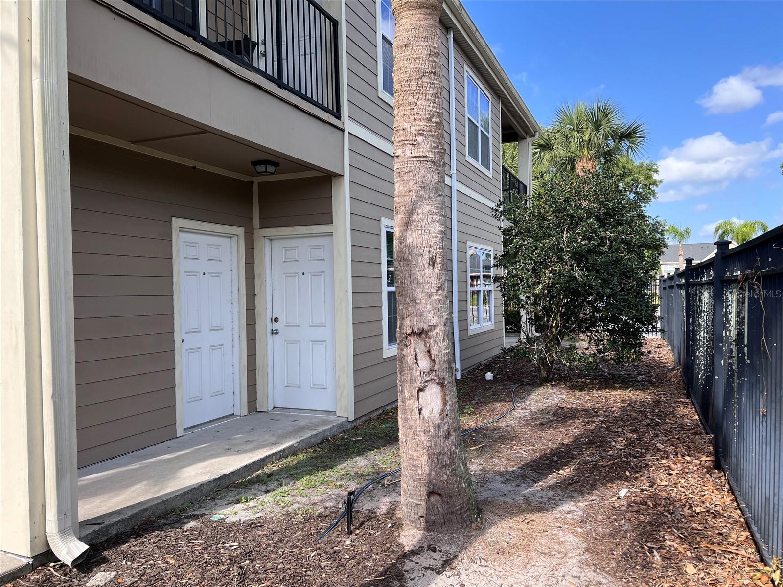 Image 12 of 37 For 5741 Soldier Circle 202
