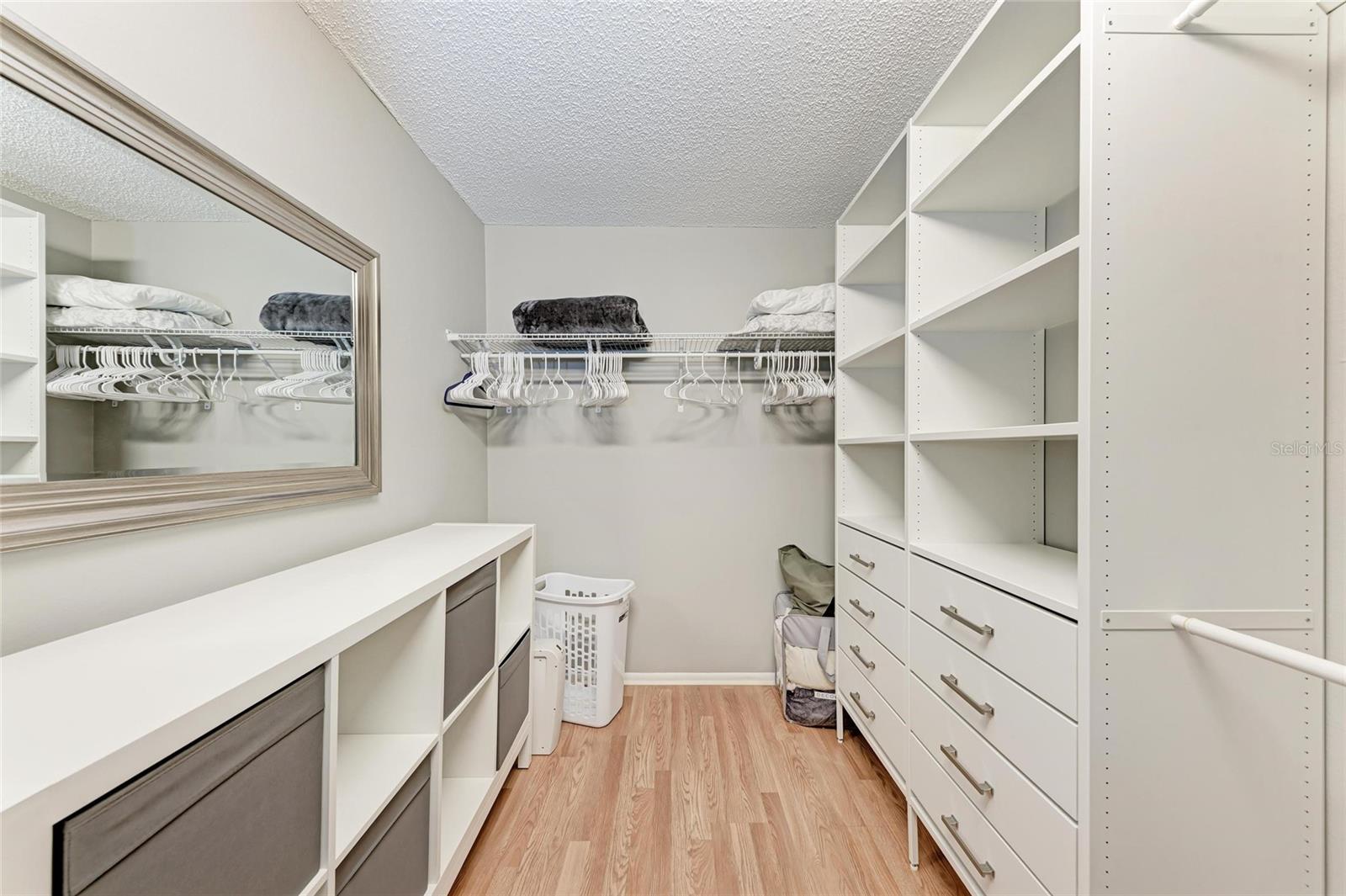Image 20 of 45 For 3803 Sun Eagle Lane 203