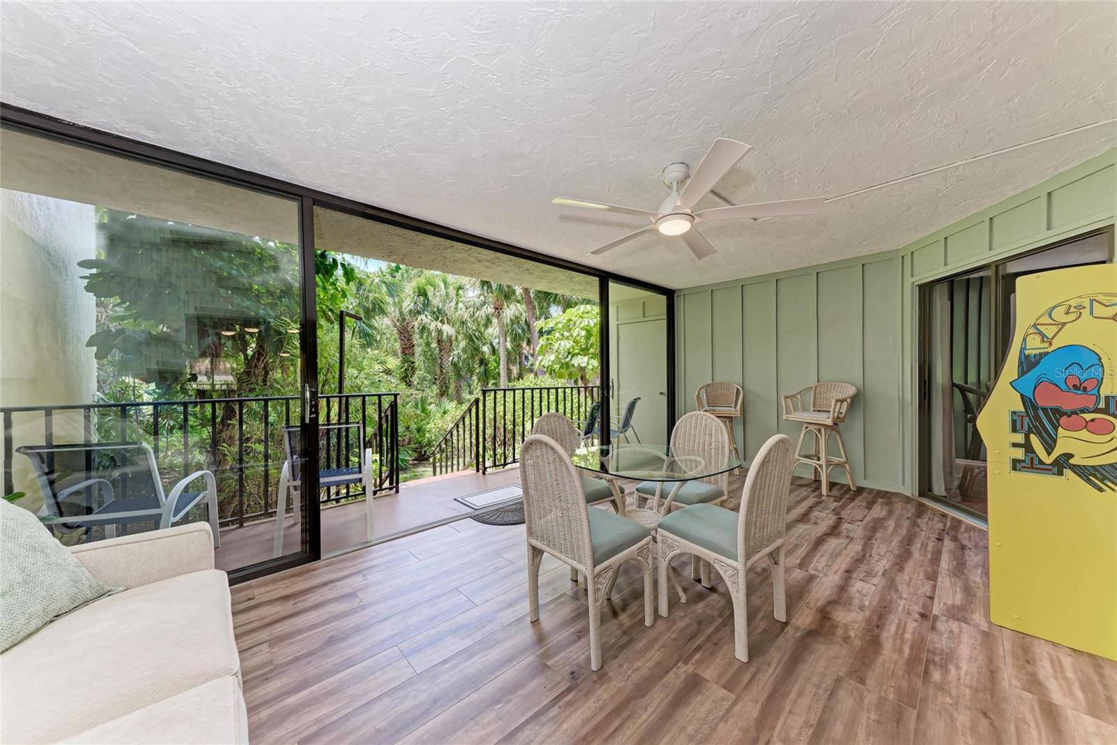 Image 30 of 45 For 3803 Sun Eagle Lane 203