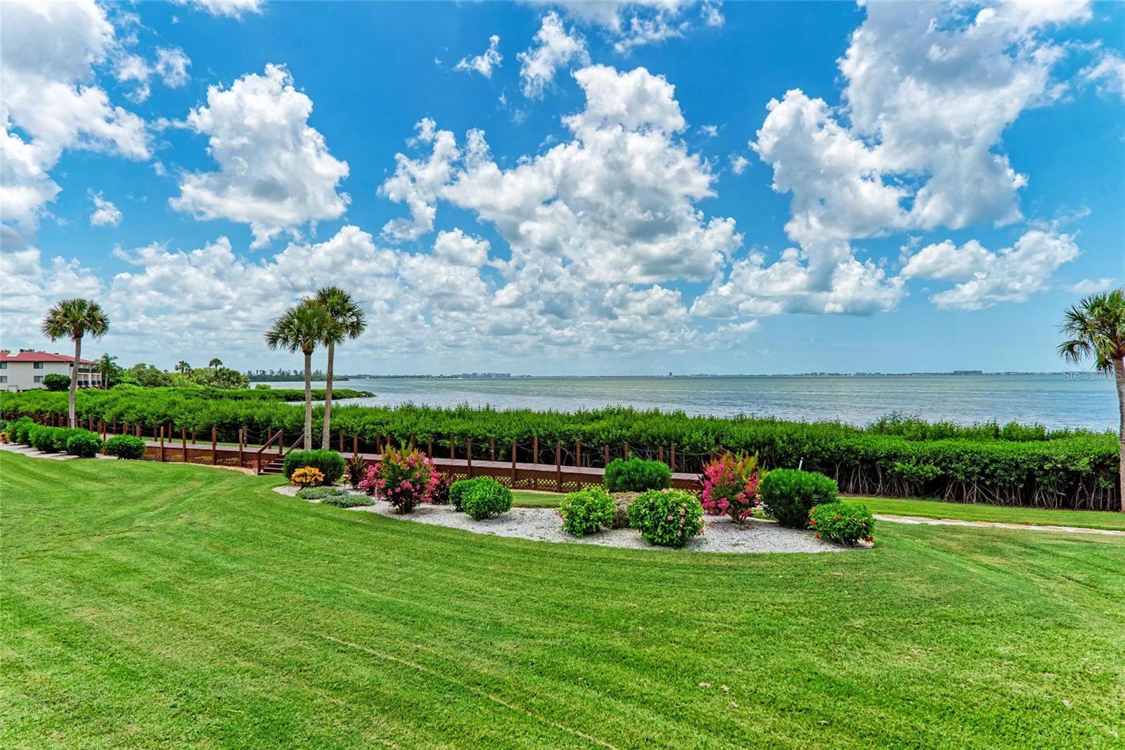 Image 43 of 45 For 3803 Sun Eagle Lane 203