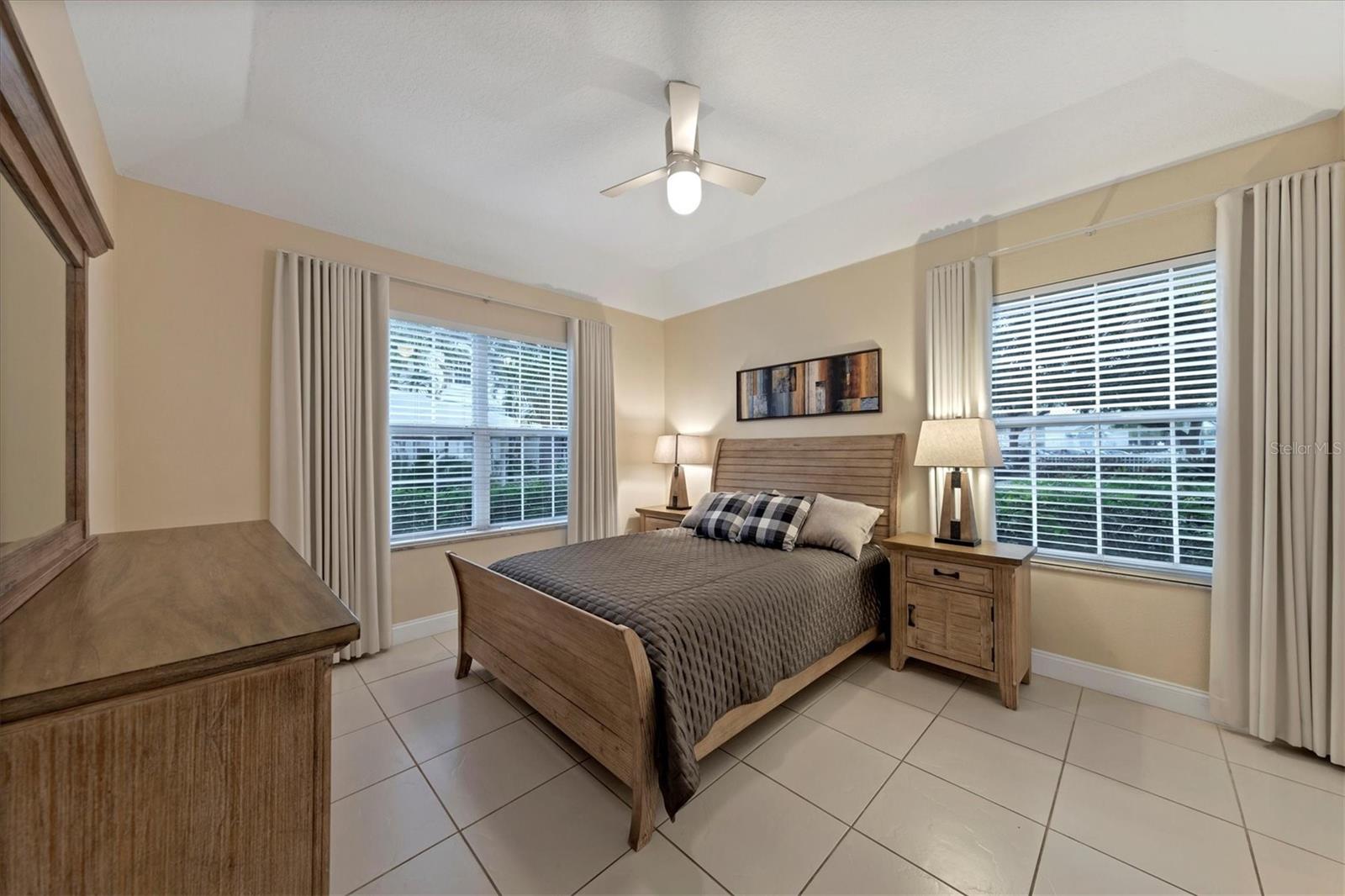 Image 18 of 27 For 3510 54th Drive W 103