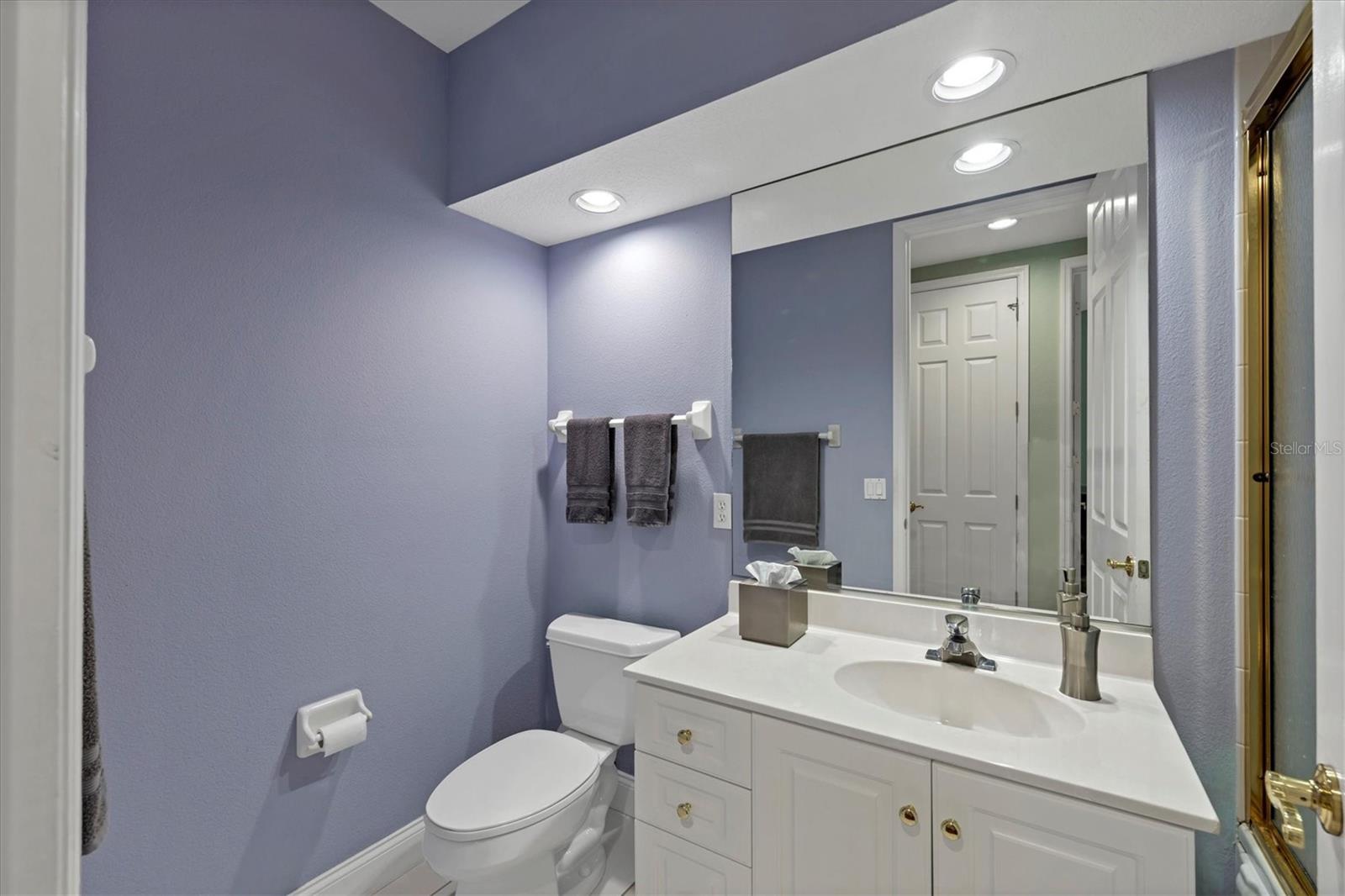 Image 22 of 27 For 3510 54th Drive W 103