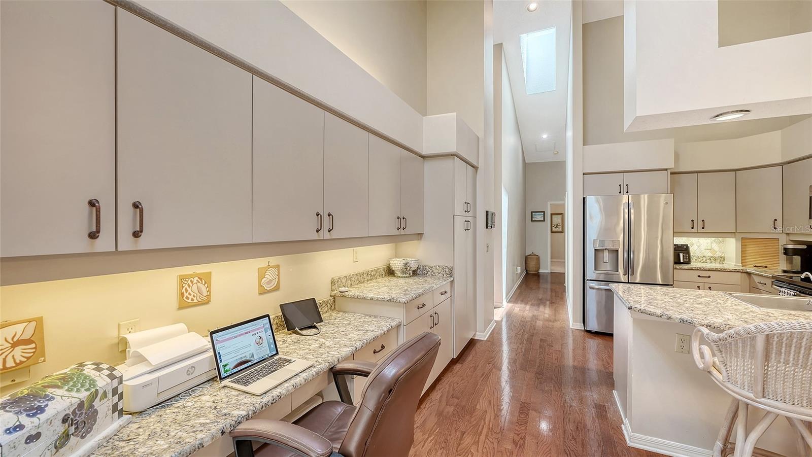 Image 17 of 55 For 4691 Las Brisas Lane