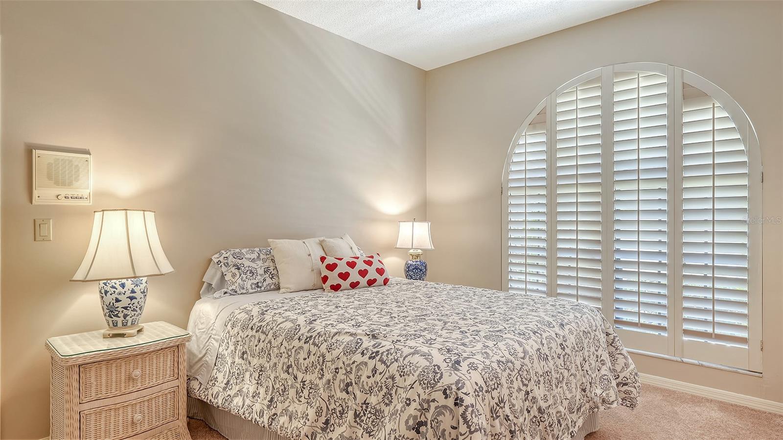 Image 24 of 55 For 4691 Las Brisas Lane