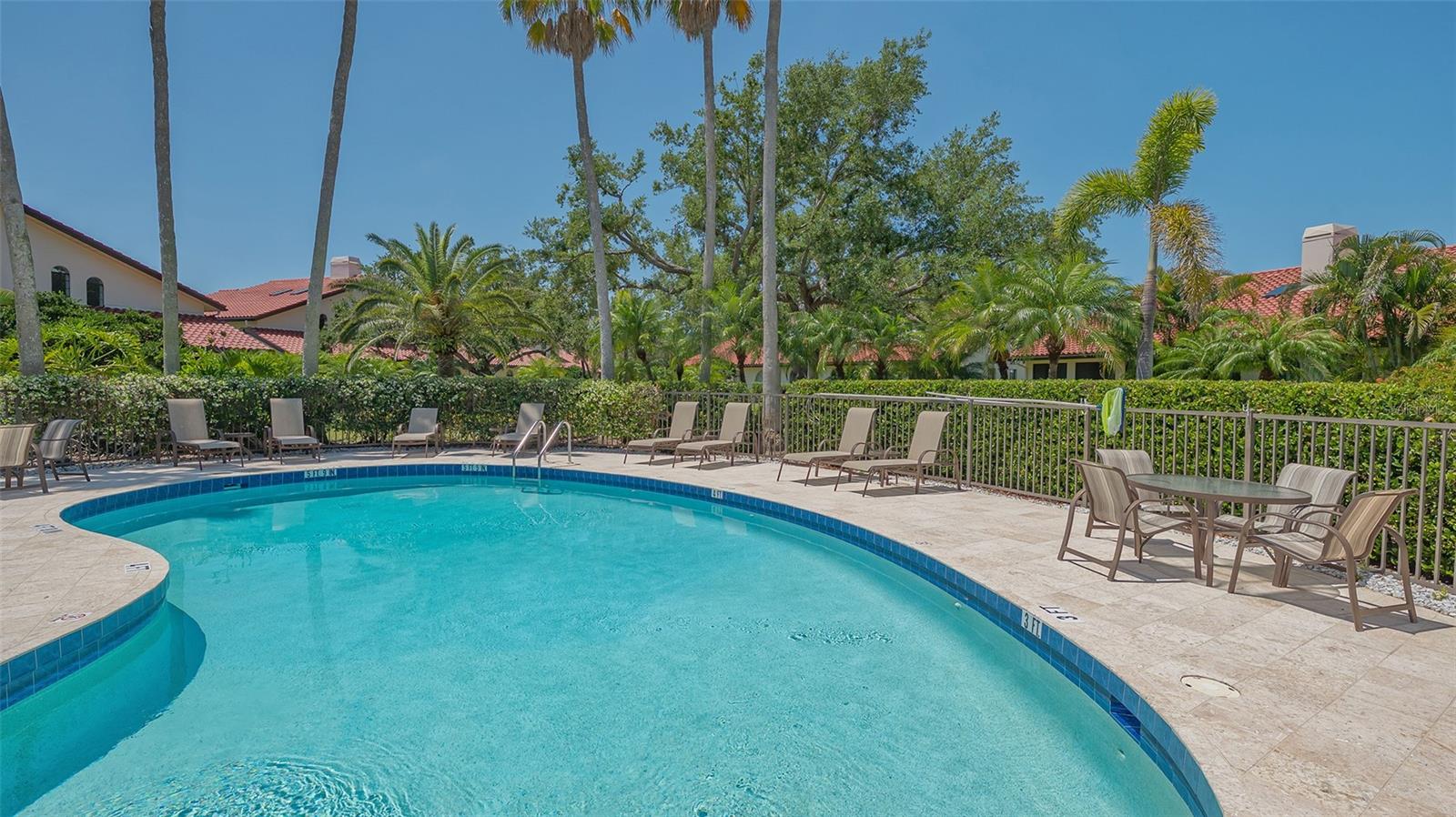 Image 38 of 55 For 4691 Las Brisas Lane