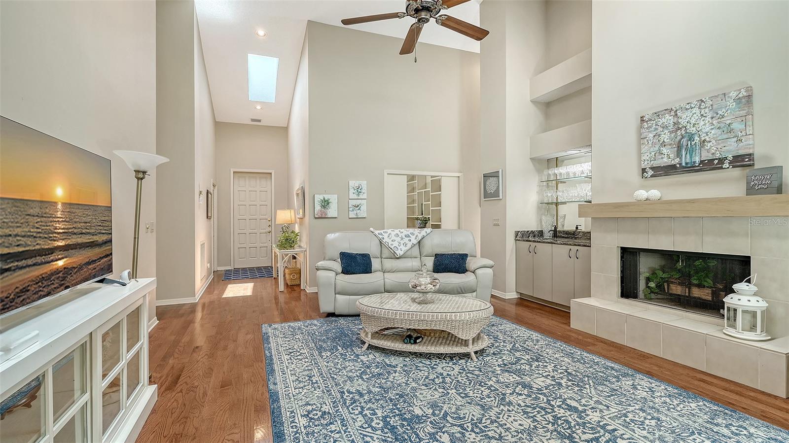 Image 6 of 55 For 4691 Las Brisas Lane