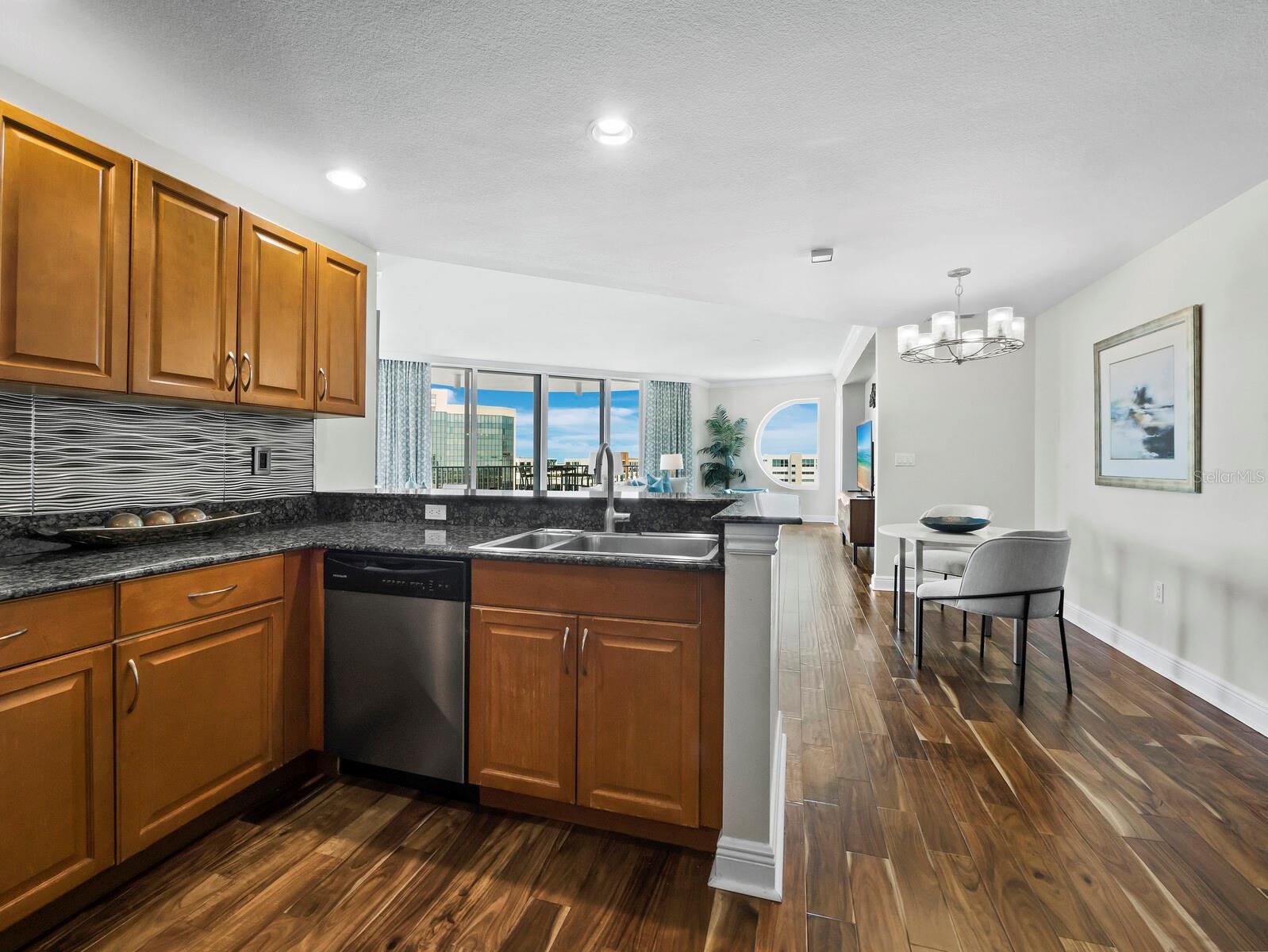 Image 17 of 44 For 1771 Ringling Boulevard 1104