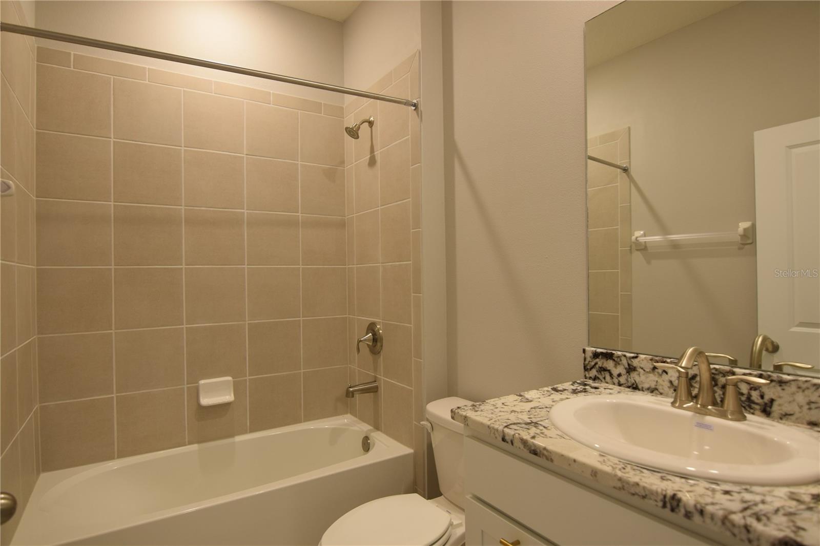 Image 18 of 26 For 2128 Midnight Pearl Drive