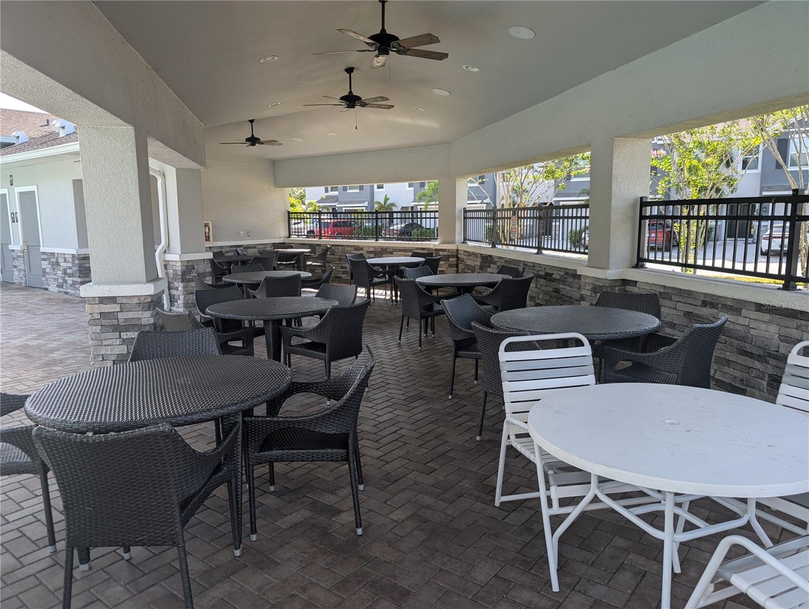 Image 31 of 37 For 2128 Midnight Pearl Drive