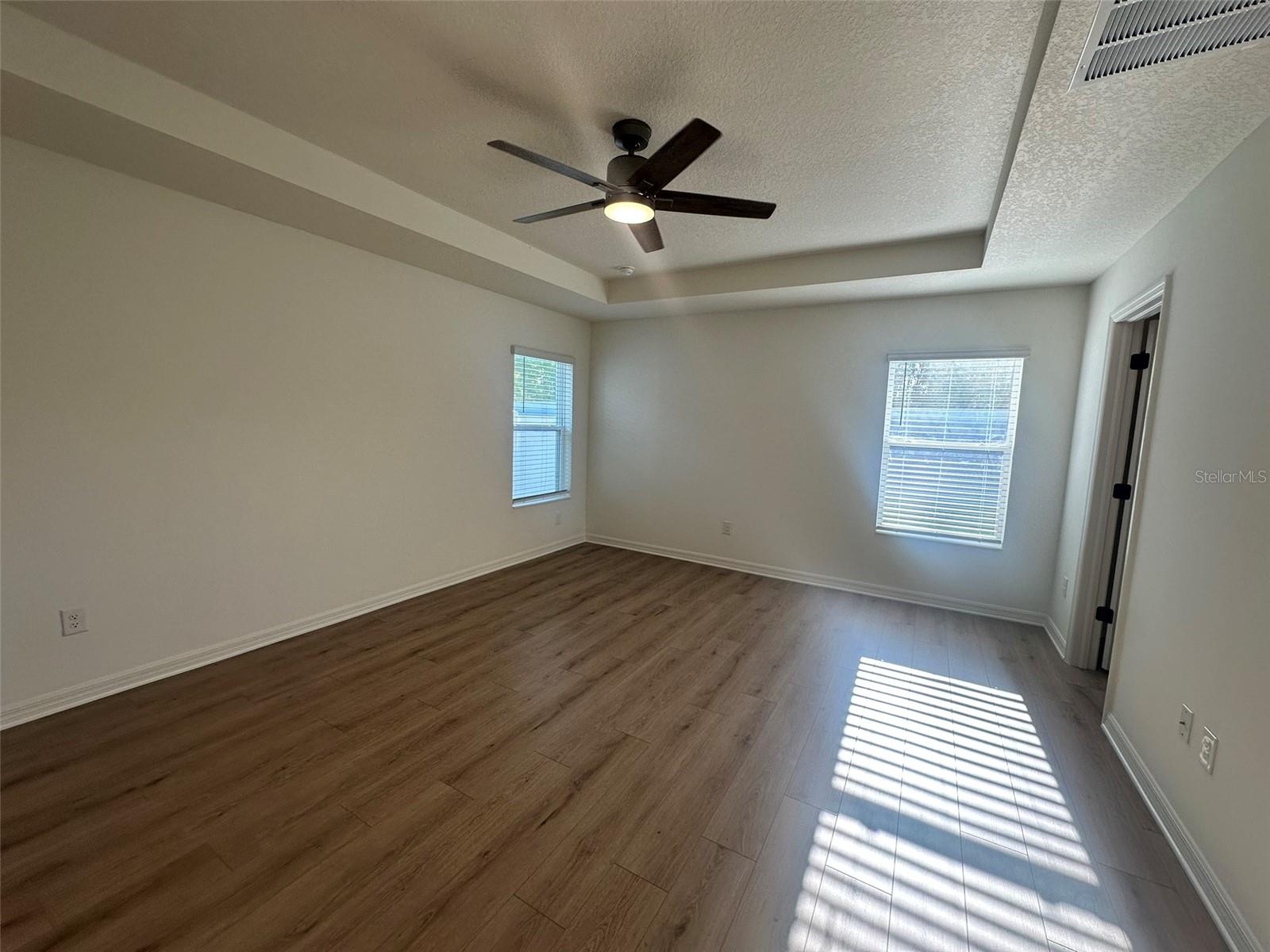 Image 10 of 18 For 7327 34th Court E