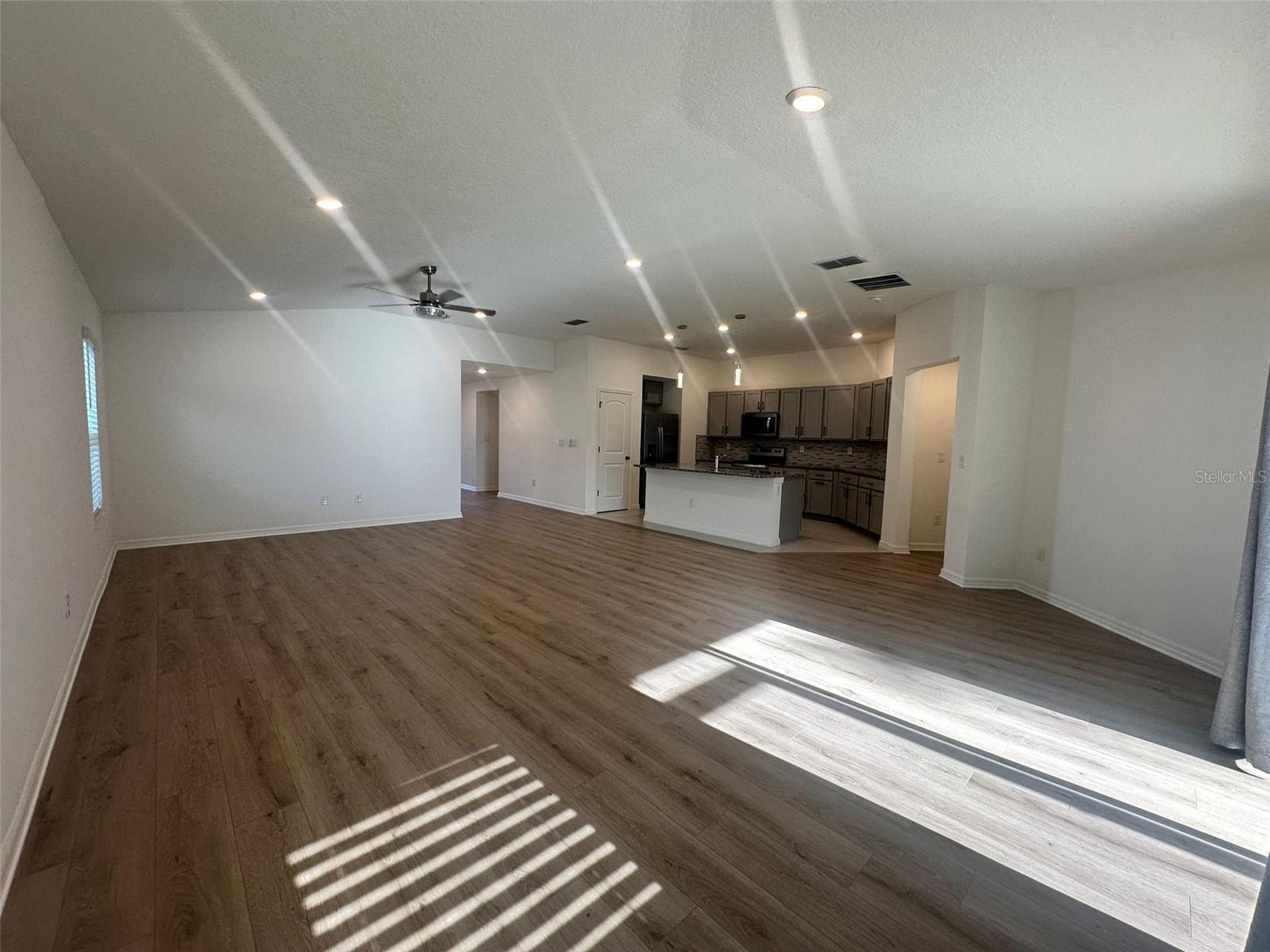 Image 7 of 18 For 7327 34th Court E