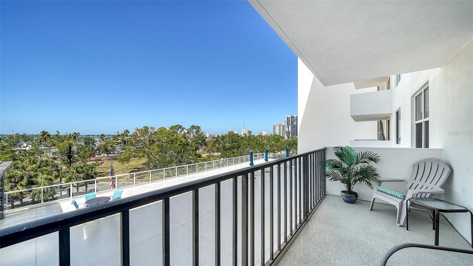 Image 6 of 44 For 101 Gulfstream Avenue 5j