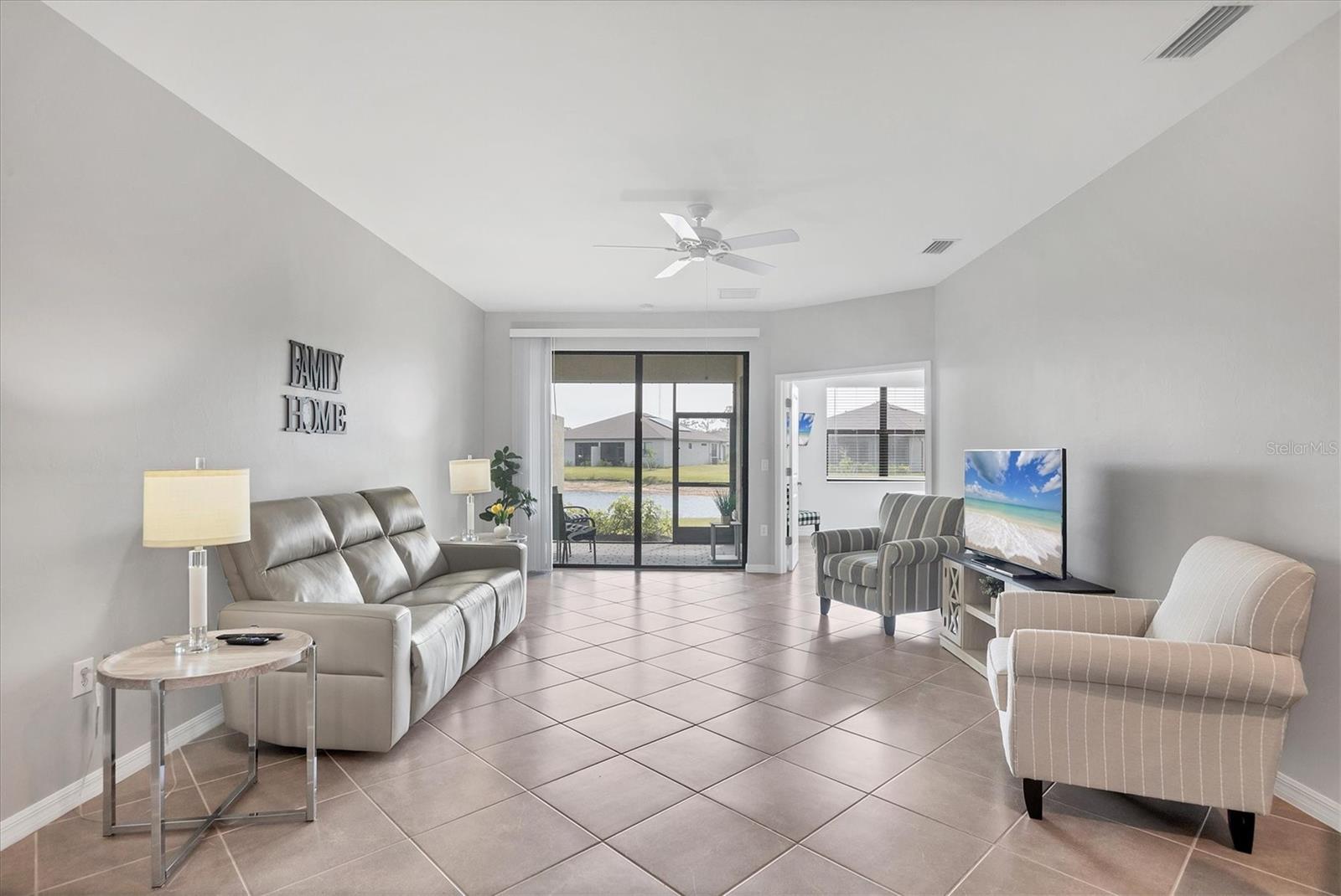 Image 6 of 33 For 2072 Mackerel Street