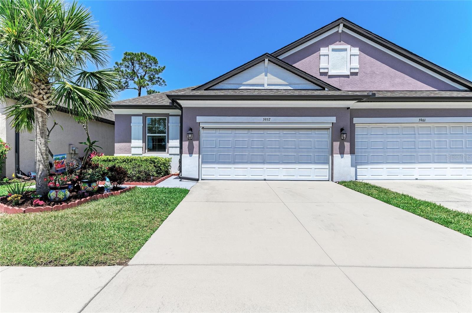 Details for 5957 Amberly Drive, BRADENTON, FL 34208