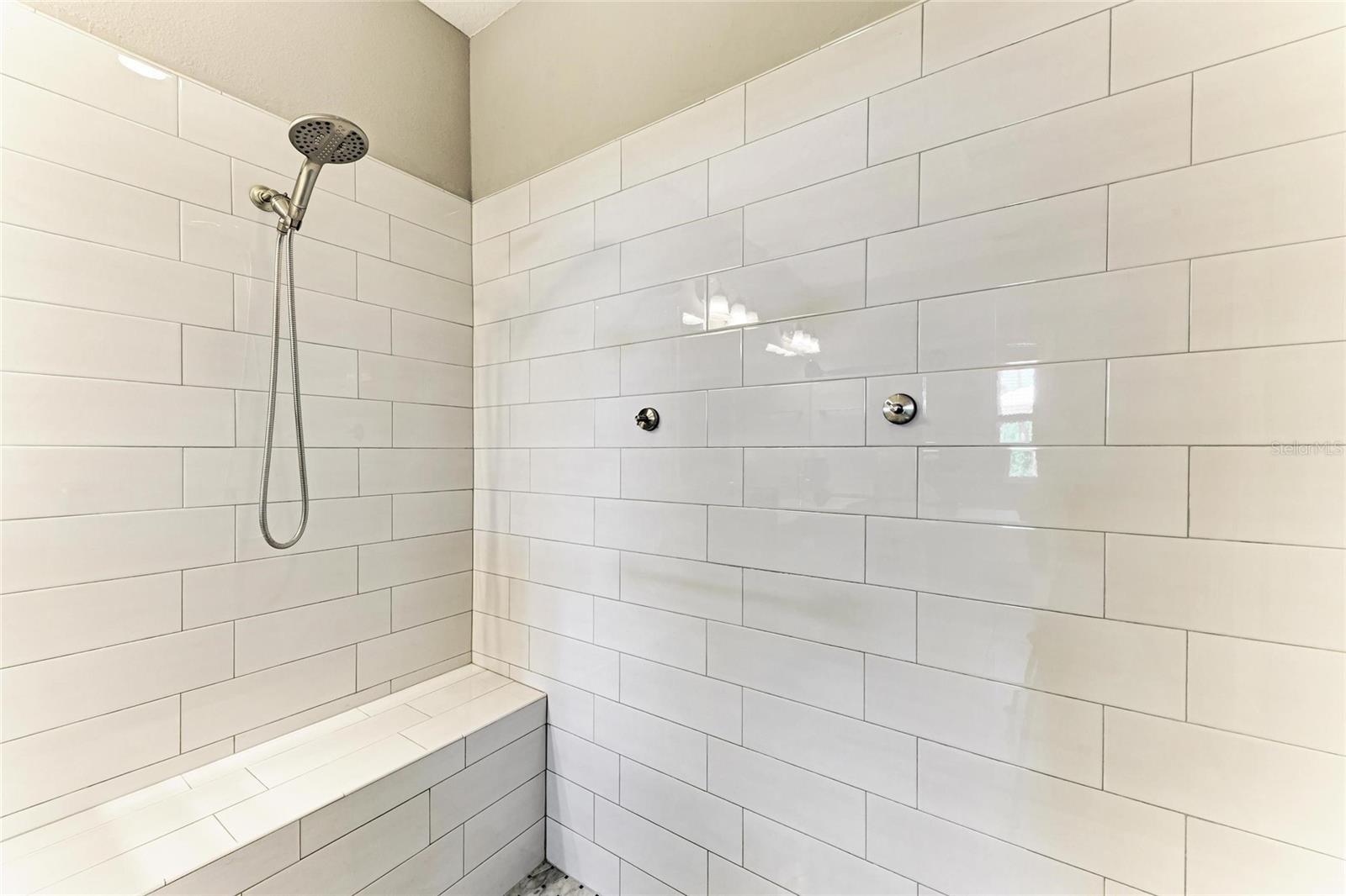Image 23 of 43 For 5957 Amberly Drive