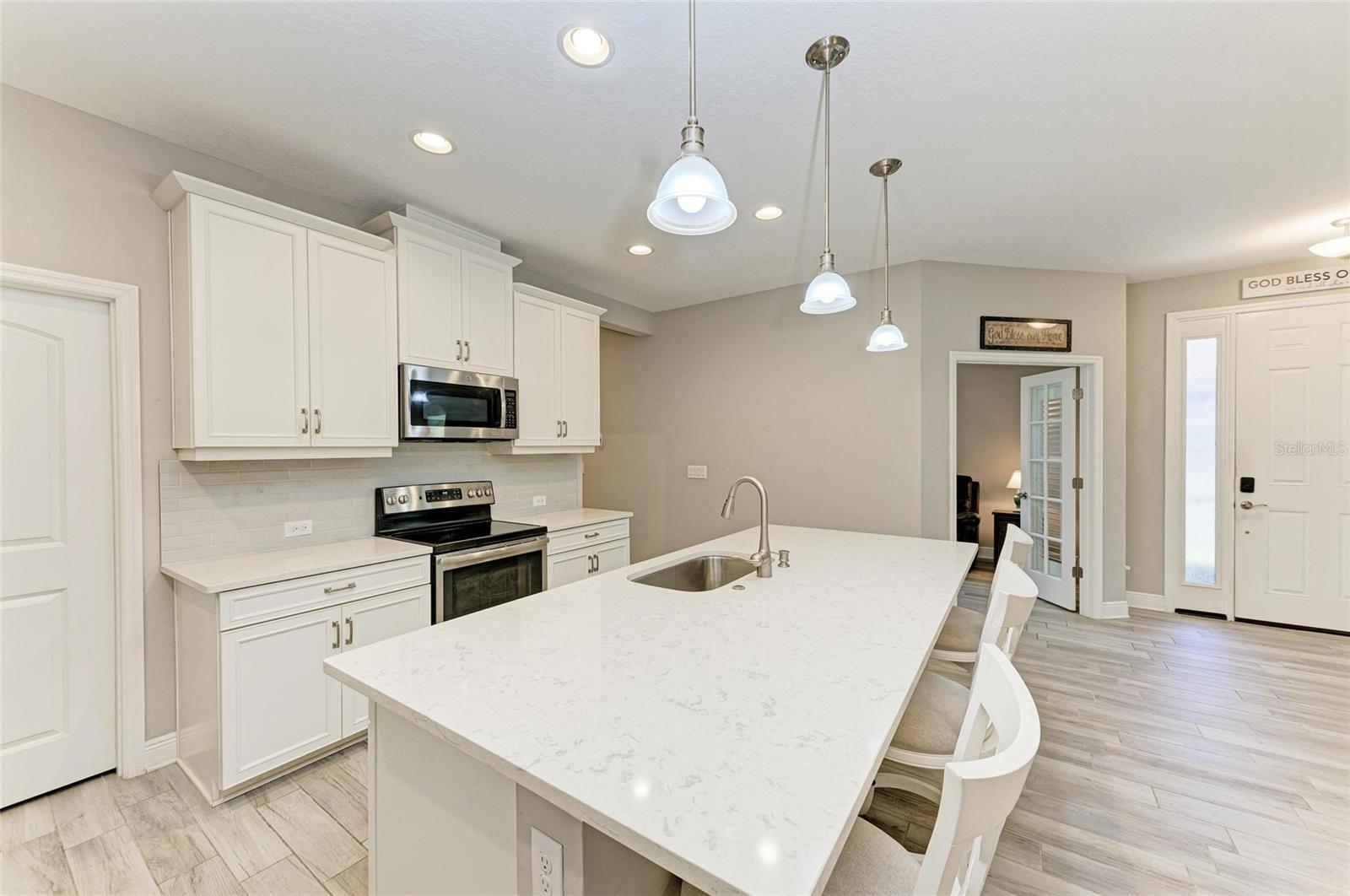 Image 6 of 43 For 5957 Amberly Drive