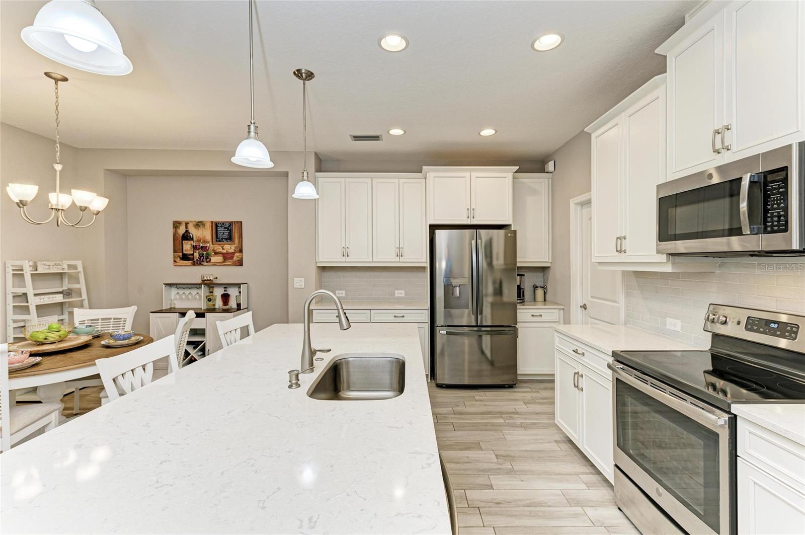 Image 9 of 43 For 5957 Amberly Drive