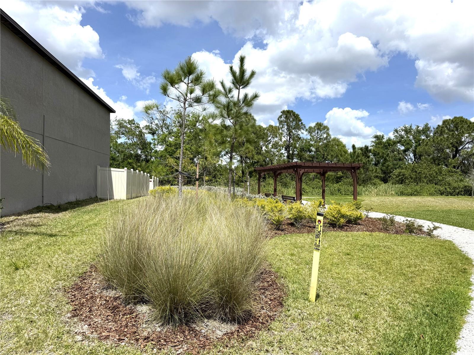 Image 22 of 25 For 5430 Amaryllis Garden Street