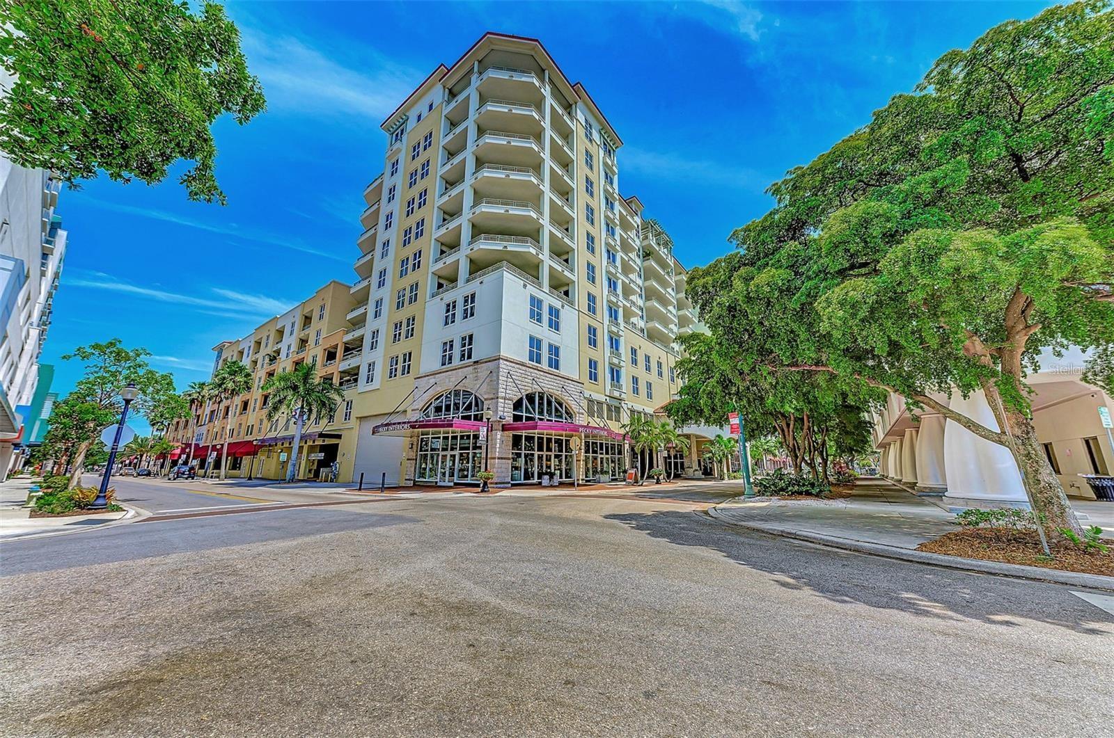 Image 4 of 38 For 100 Central Avenue H716