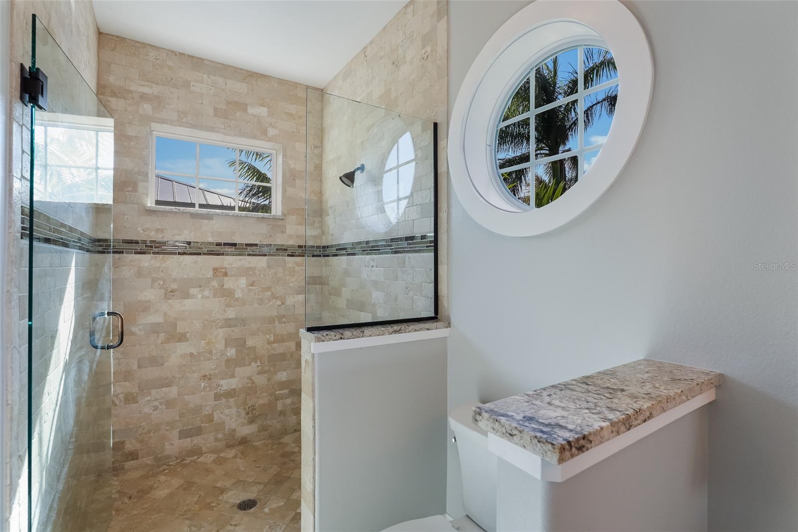 Image 18 of 78 For 113 Maple Avenue