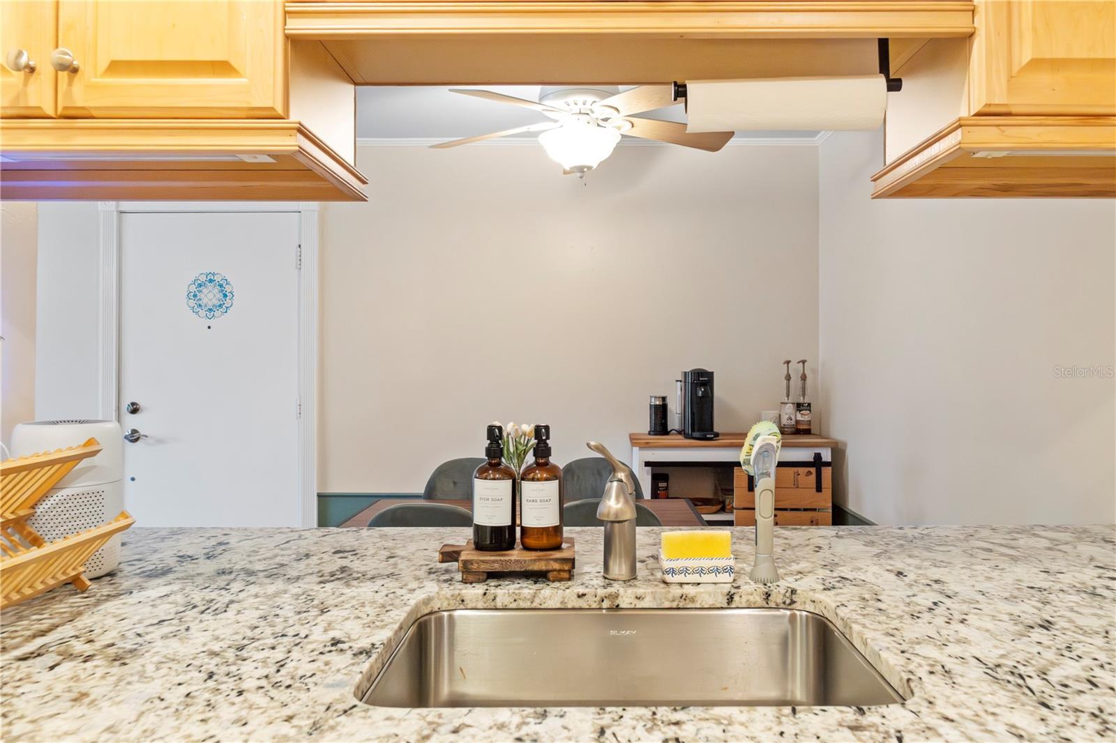 Image 13 of 20 For 3269 Beneva Road 102