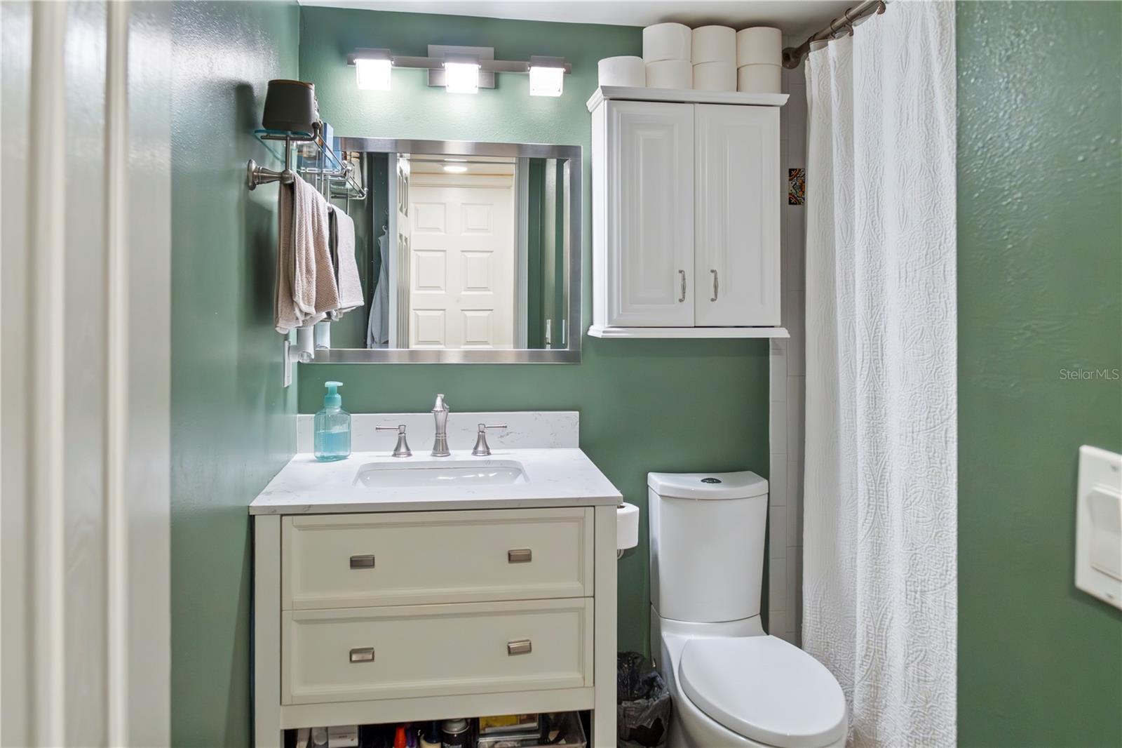 Image 8 of 20 For 3269 Beneva Road 102