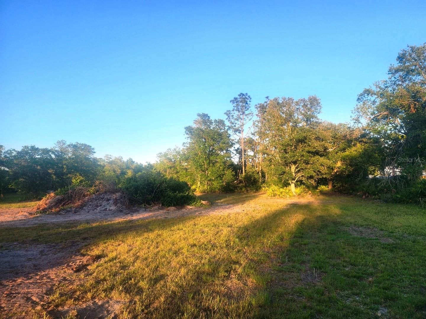 Image 10 of 17 For 6506 County Road 675 E