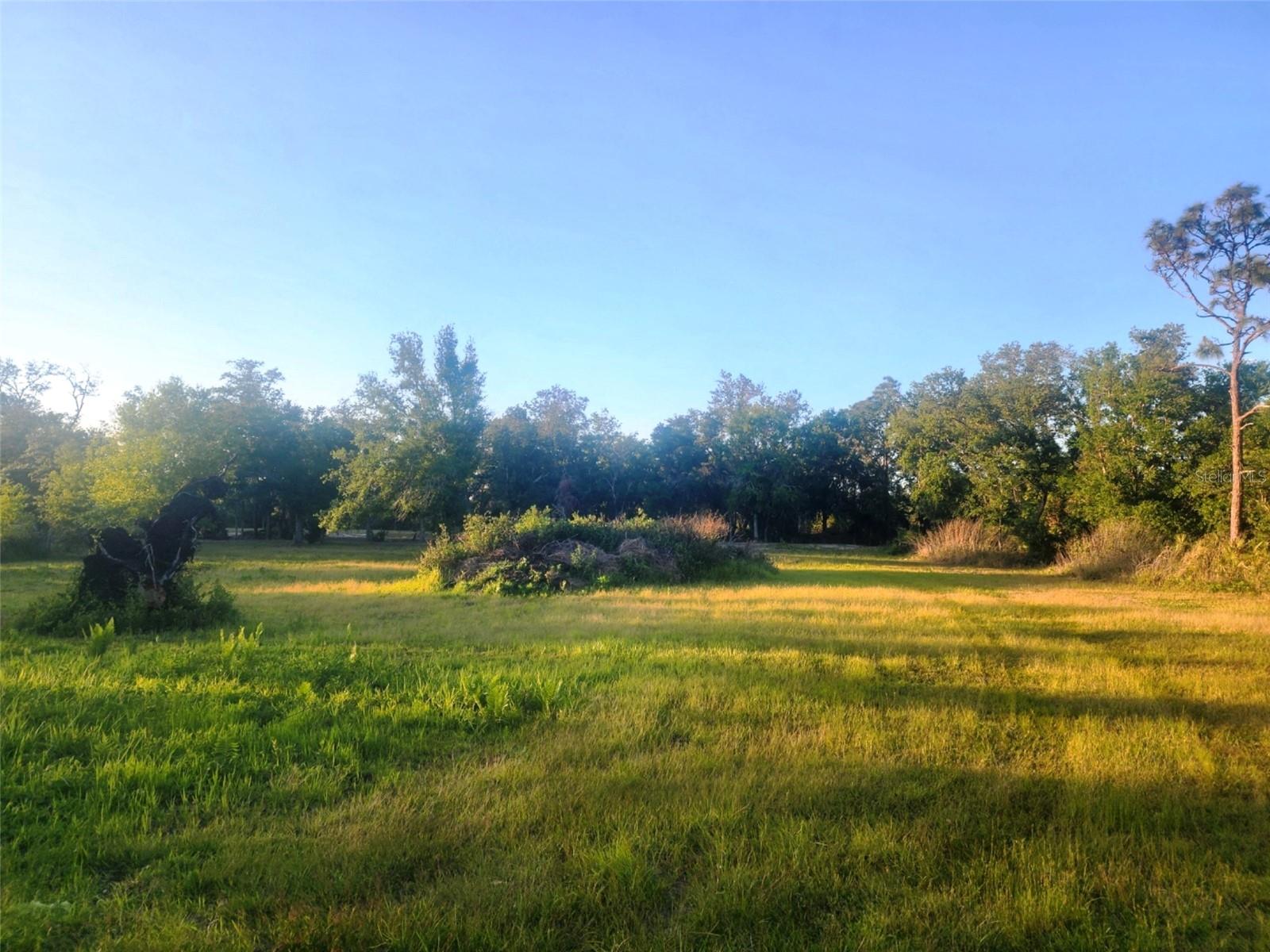 Image 8 of 17 For 6506 County Road 675 E