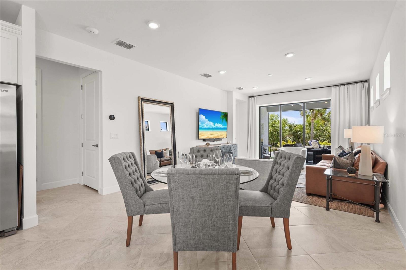 Image 15 of 95 For 6295 Crested Eagle Lane