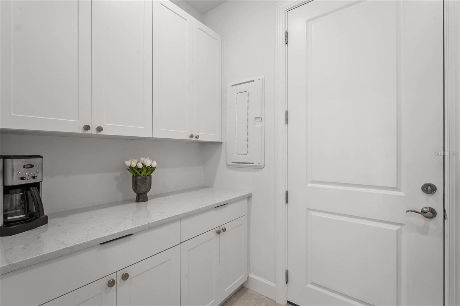 Image 38 of 95 For 6295 Crested Eagle Lane