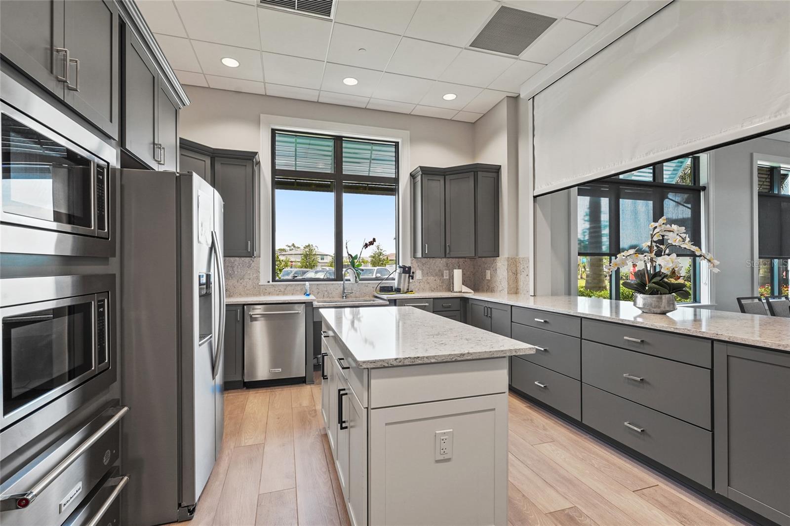 Image 70 of 95 For 6295 Crested Eagle Lane