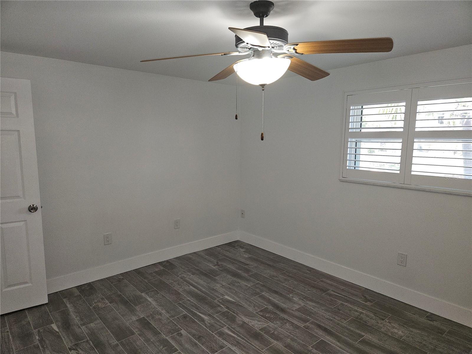 Image 22 of 49 For 213 64th Street