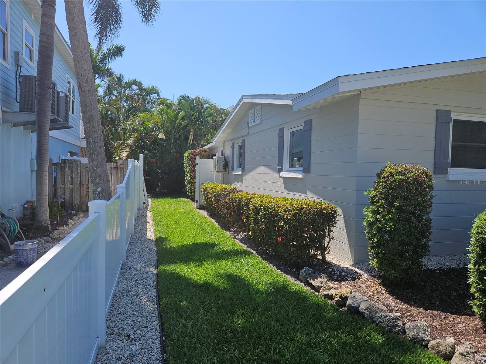 Image 43 of 49 For 213 64th Street