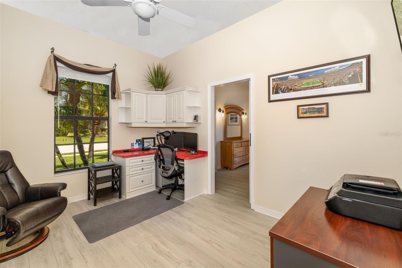Image 30 of 80 For 356 Blackbird Court