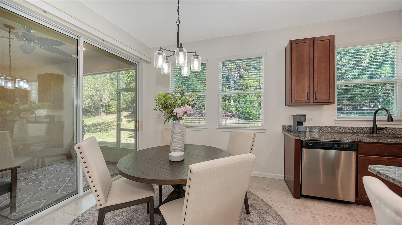 Image 15 of 42 For 11847 Meadowgate Place