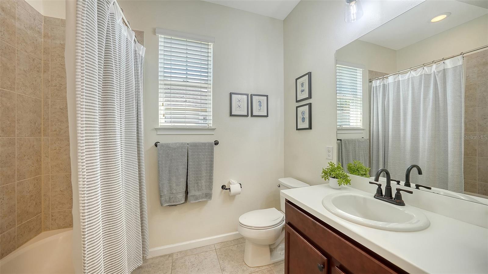 Image 27 of 42 For 11847 Meadowgate Place
