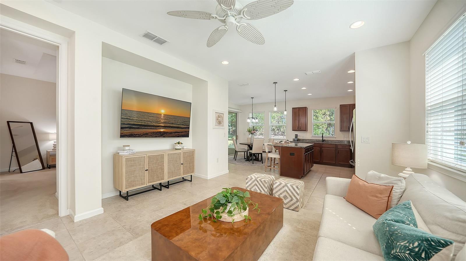 Image 7 of 42 For 11847 Meadowgate Place