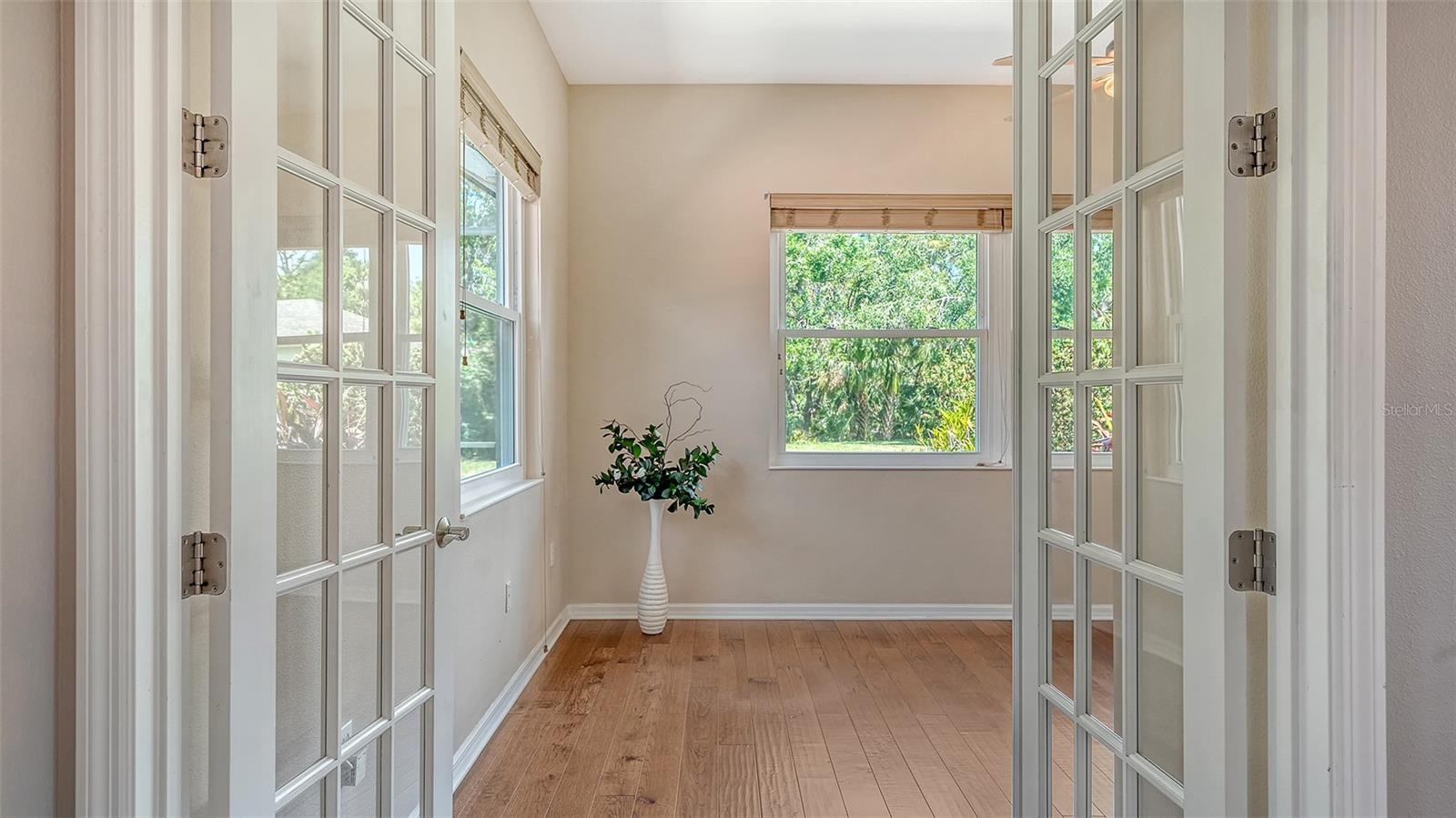 Image 13 of 47 For 8019 Indigo Ridge Terrace