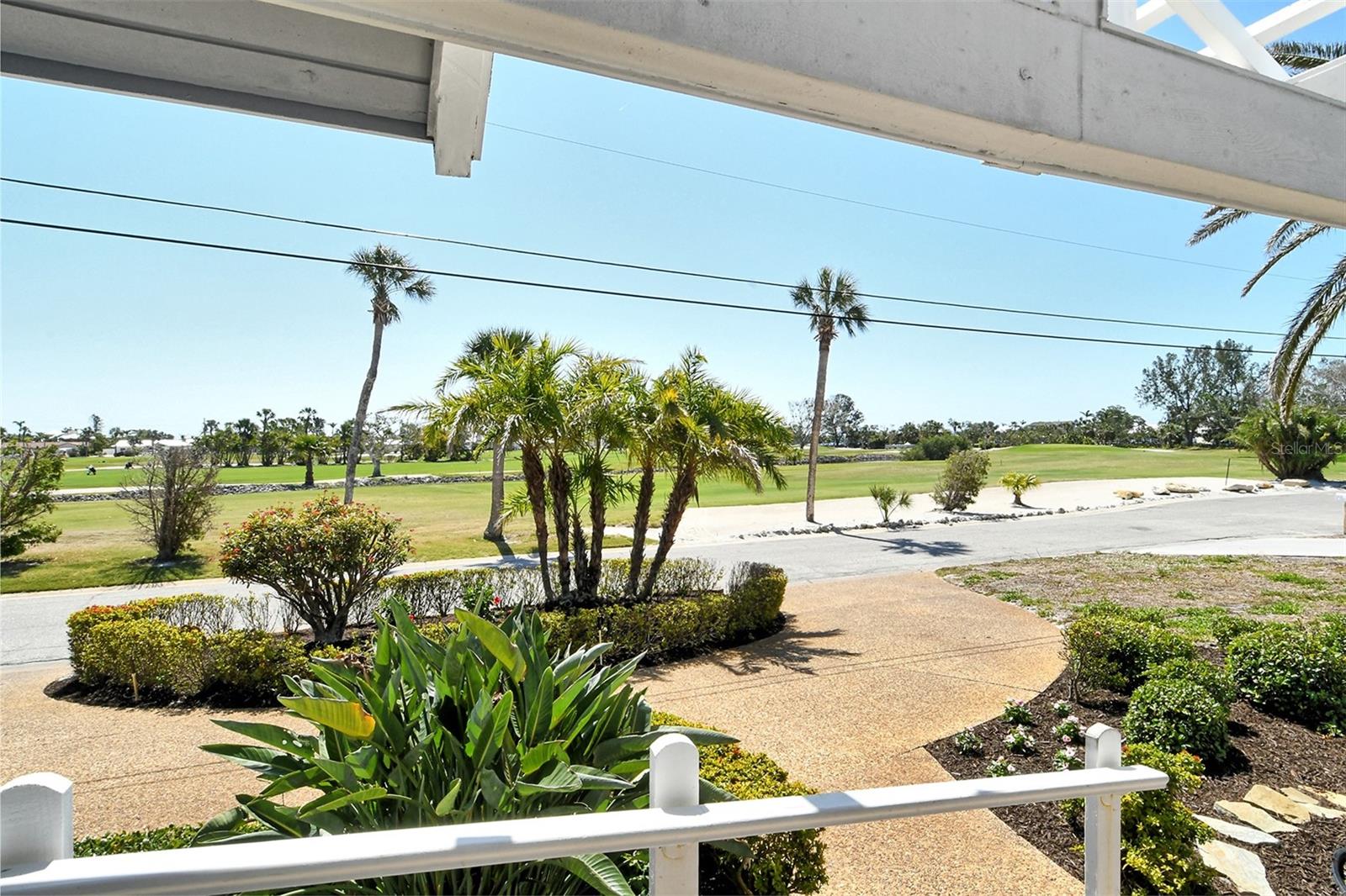 Image 10 of 98 For 621 Ivanhoe Lane