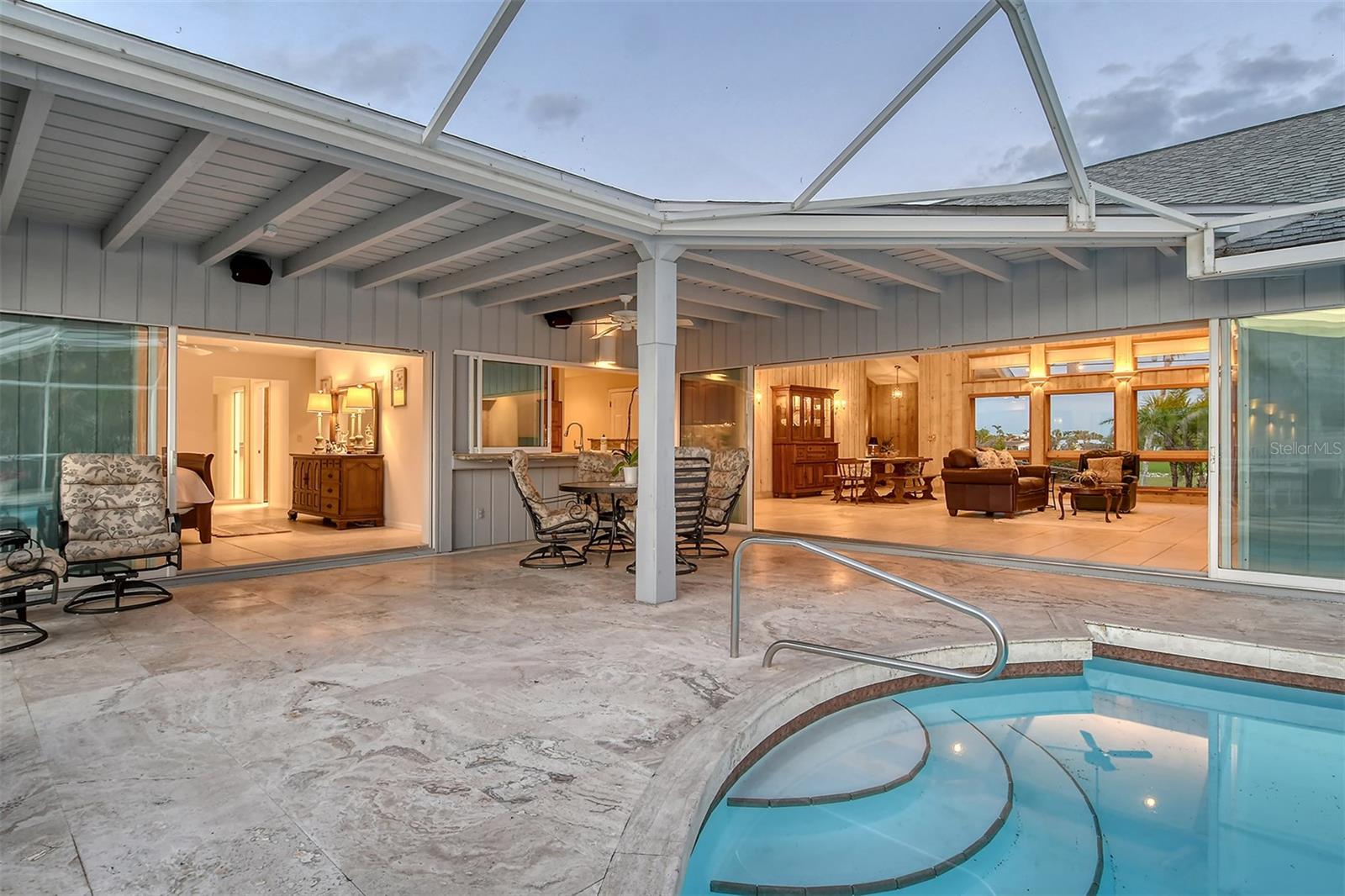 Image 62 of 98 For 621 Ivanhoe Lane