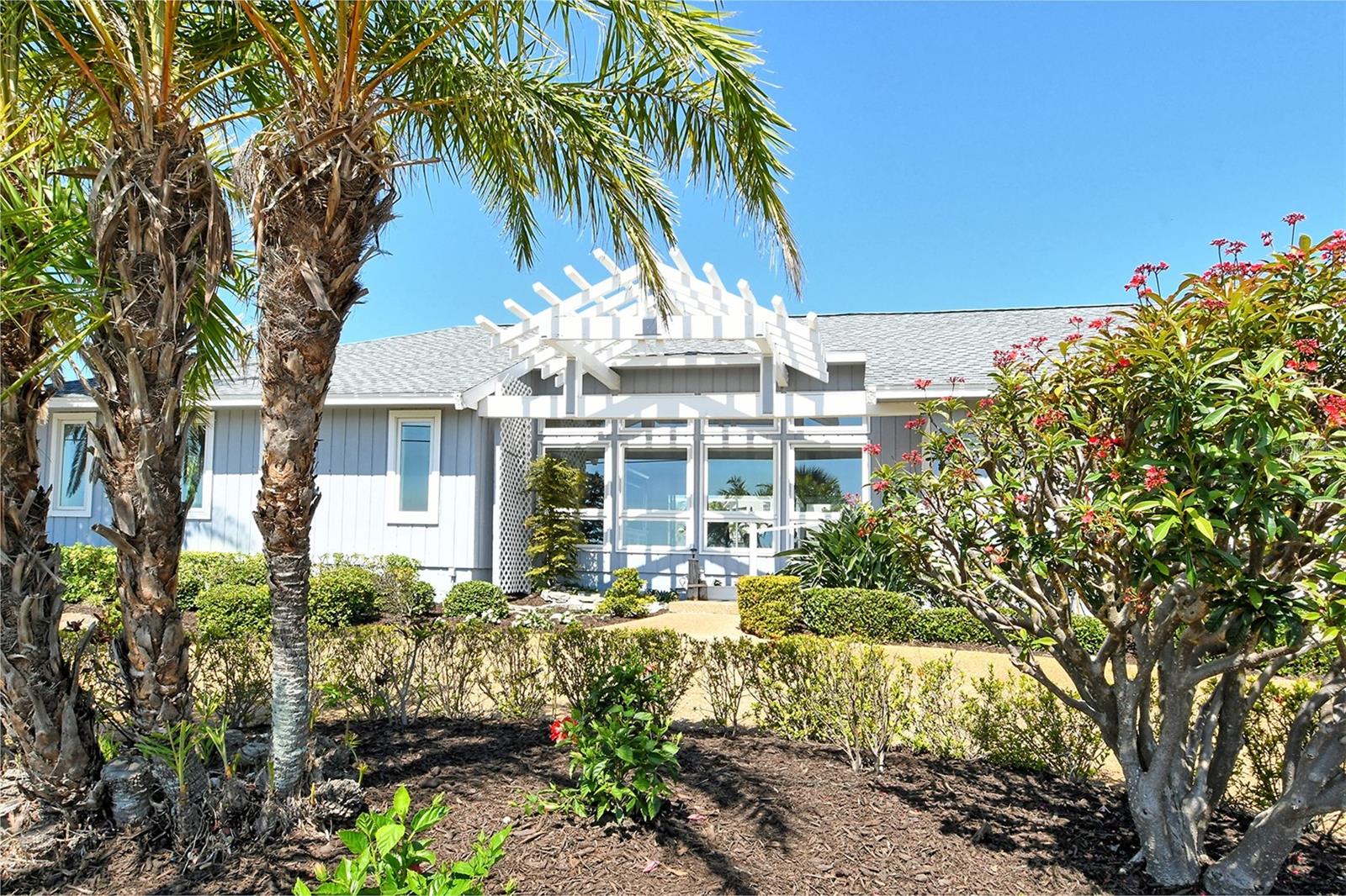 Image 9 of 98 For 621 Ivanhoe Lane