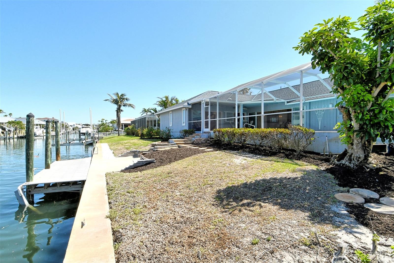 Image 90 of 98 For 621 Ivanhoe Lane