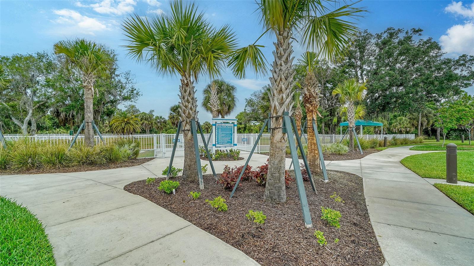Image 42 of 50 For 10105 Canaveral Circle