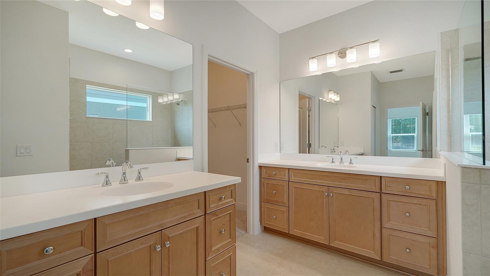 Image 9 of 50 For 10105 Canaveral Circle