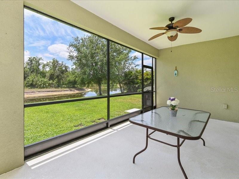Image 17 of 33 For 16711 Rivers Reach Boulevard